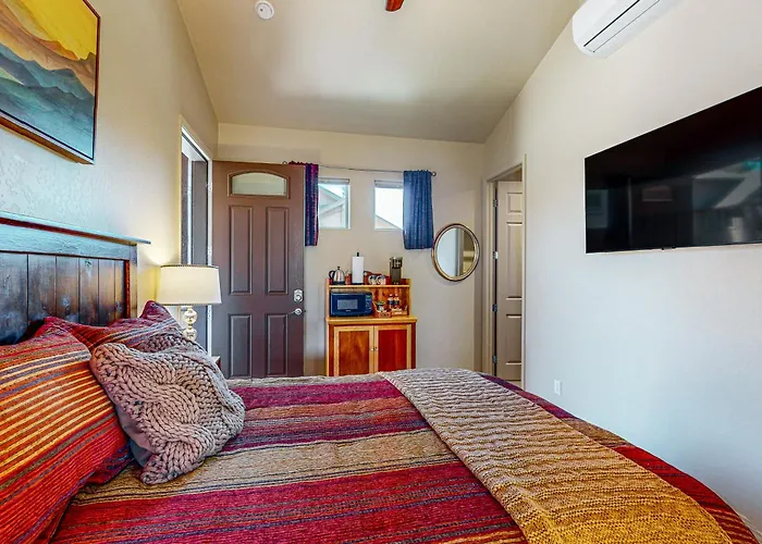 Holiday home Couple's Casita 4 Mi To Downtown Flagstaff
